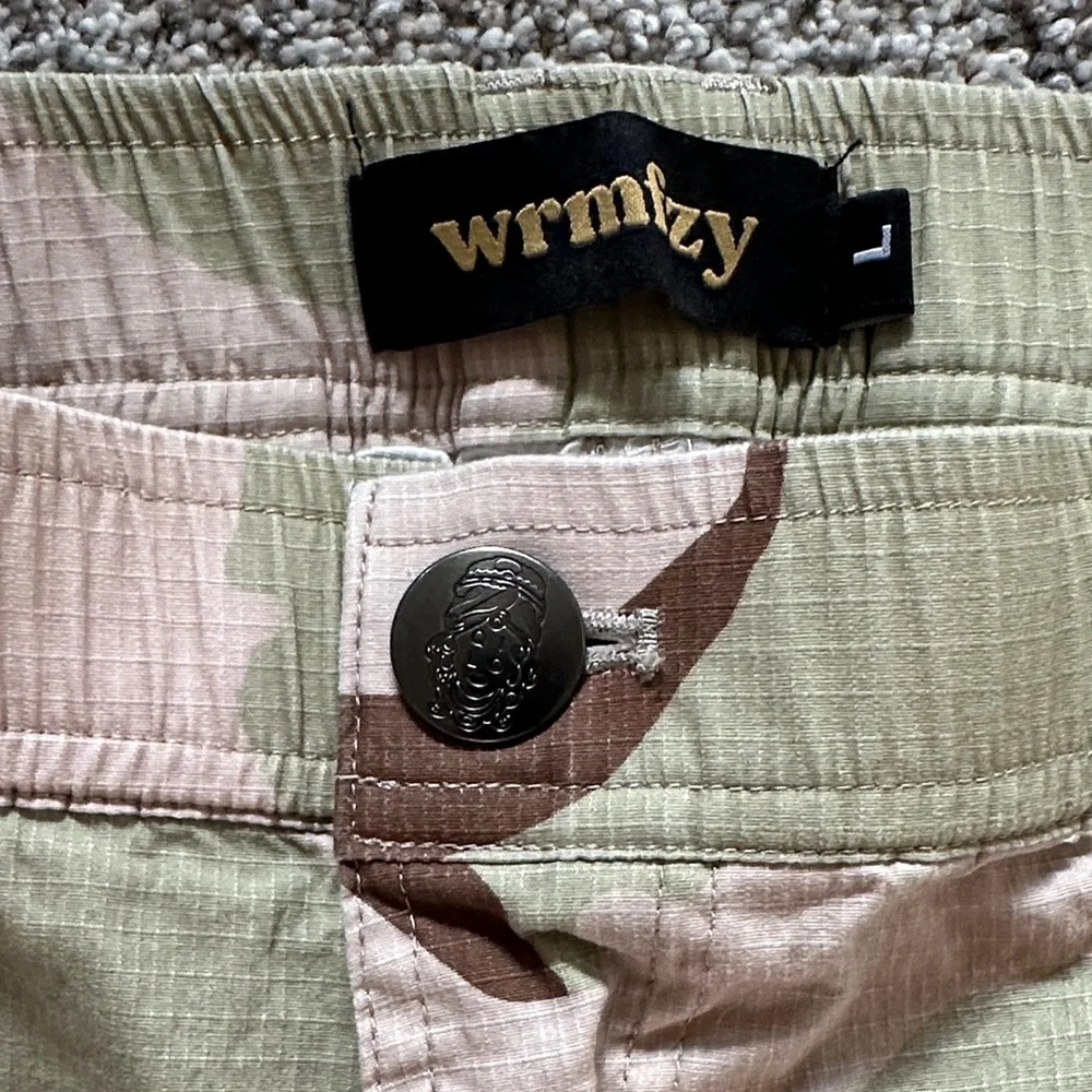 Men's Desert Camo Cargo Pants - Green Tan Brown - Picture 2 of 4